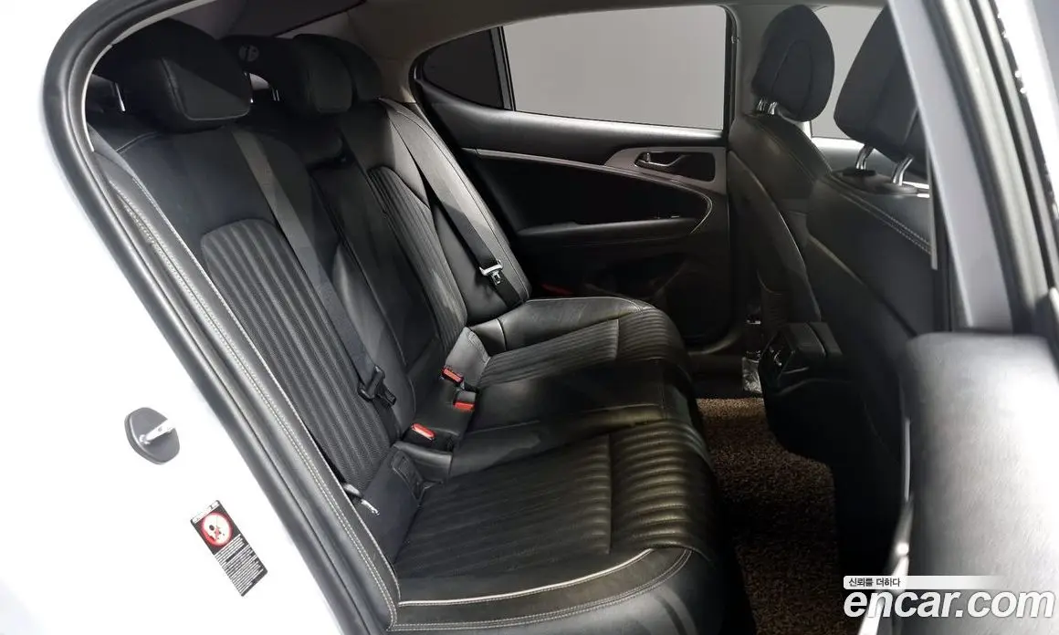 Genesis G70 2018 2.0 автомат (гидро), фото 12