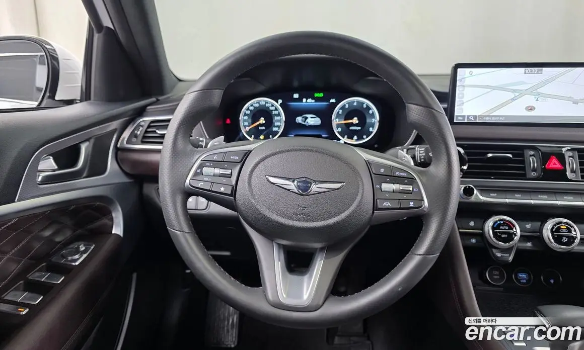 Genesis G70 2023 2.0 автомат (гидро), фото 19
