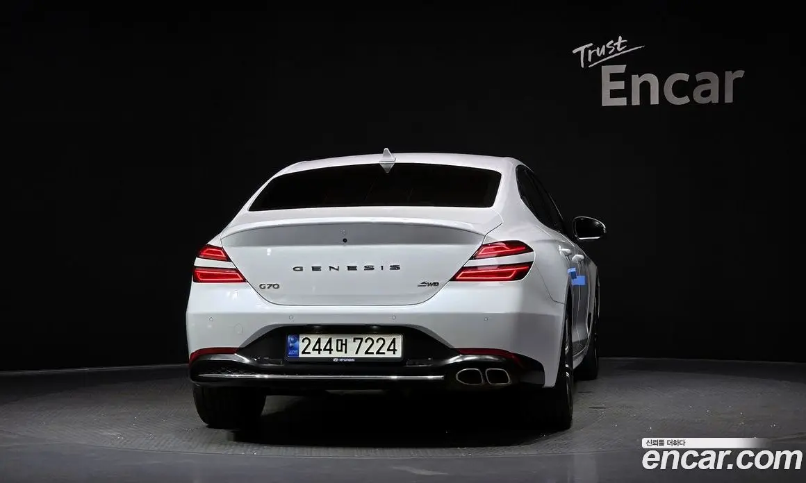 Genesis G70 2023 2.0 автомат (гидро), фото 4