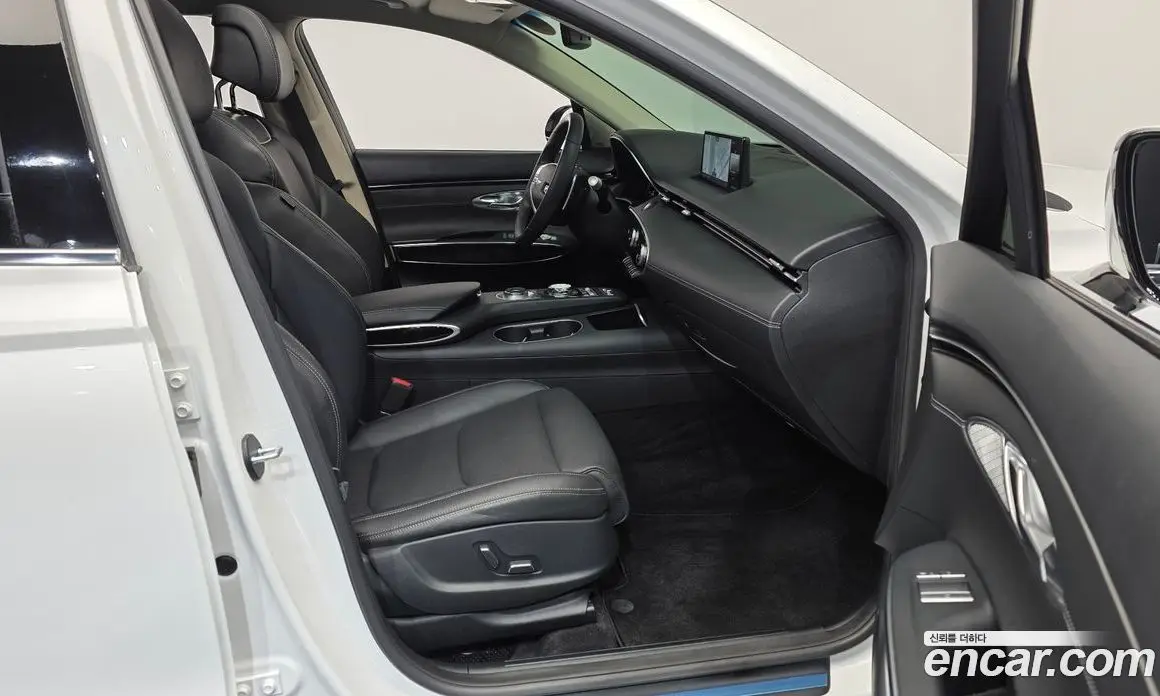 Genesis GV70 2022 2.5 автомат (гидро), фото 11