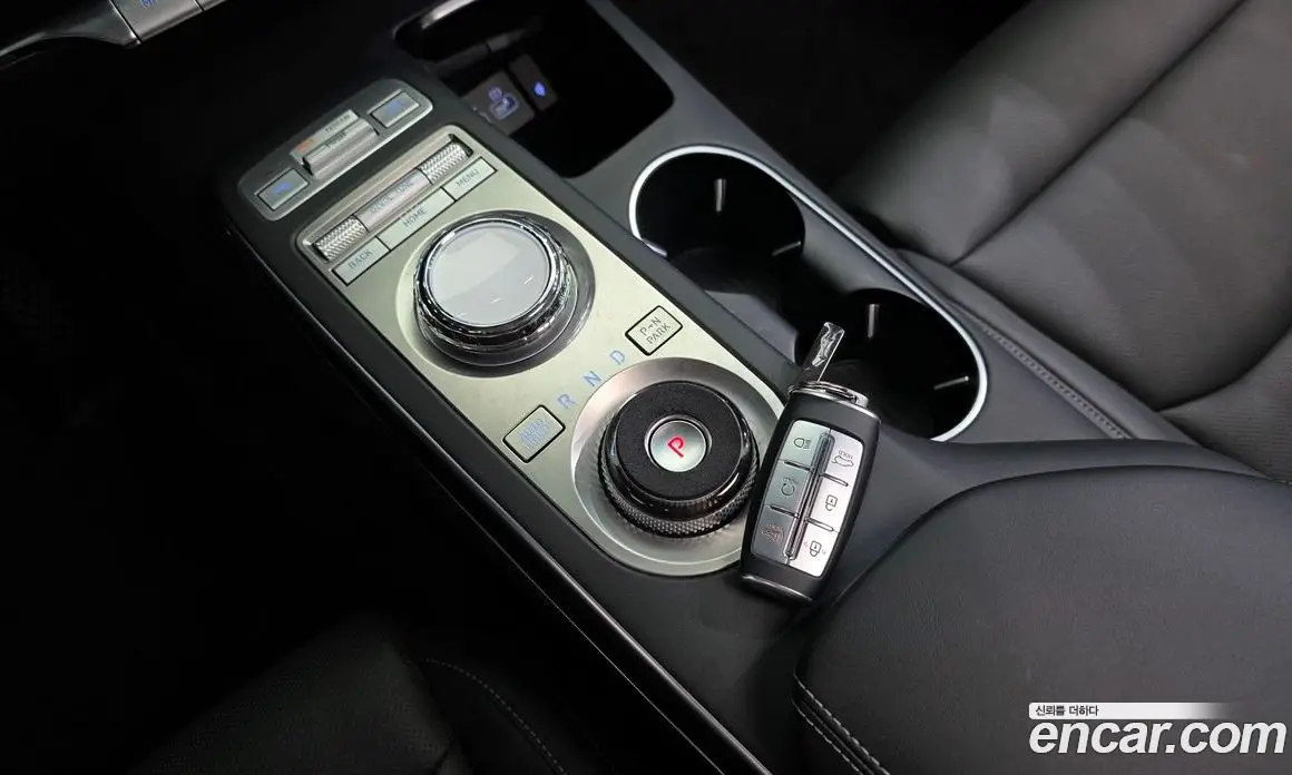 Genesis GV70 2022 2.5 автомат (гидро), фото 9