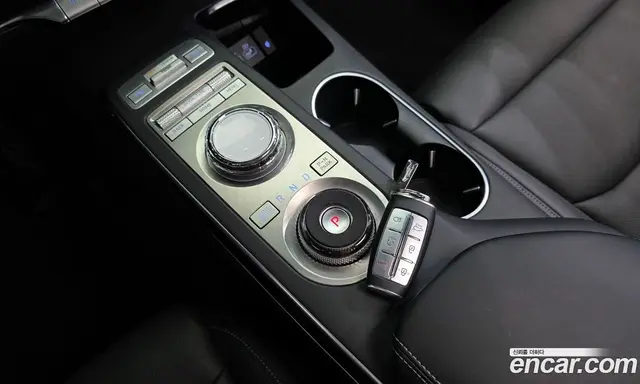Genesis GV70 2022 2.5 автомат (гидро), миниатюра 9