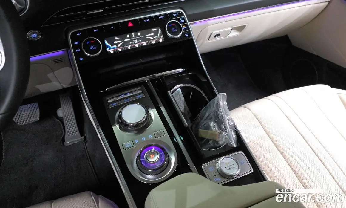 Genesis GV80 2023 2.5 автомат (гидро), фото 12
