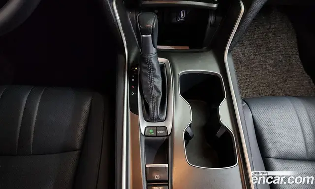 Honda Accord 2019 1.5 автомат (гидро), миниатюра 12