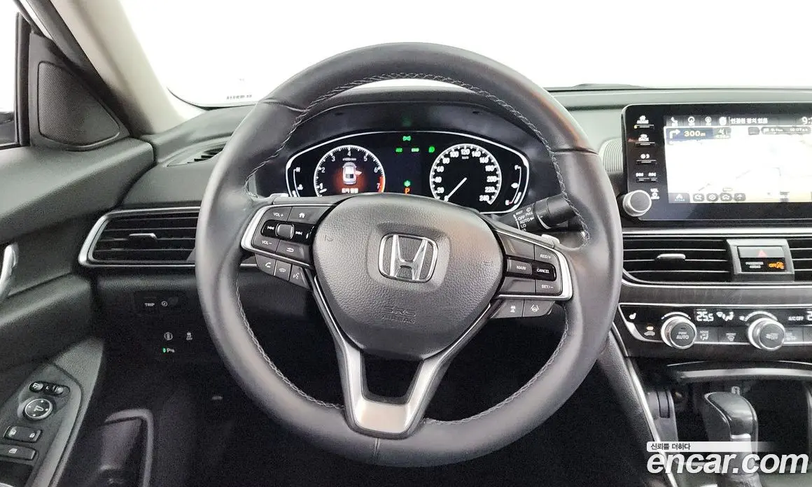 Honda Accord 2019 1.5 автомат (гидро), фото 19