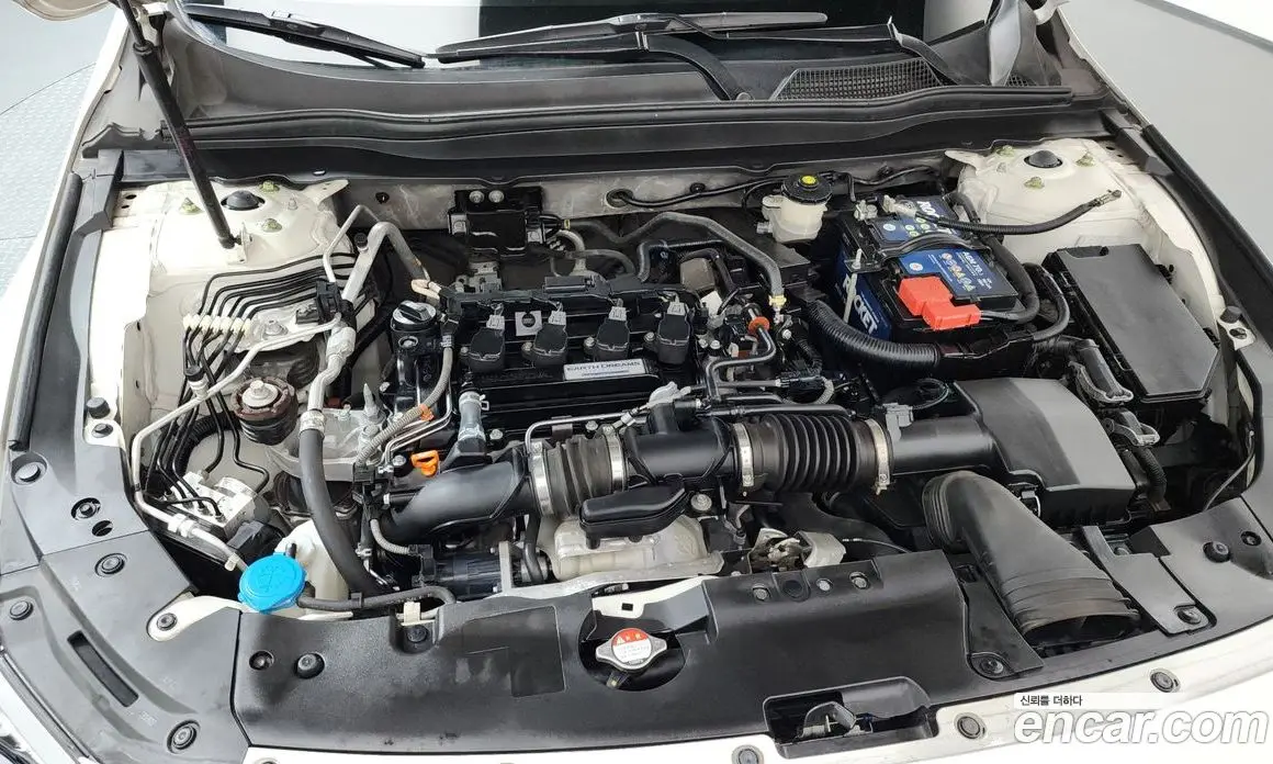 Honda Accord 2019 1.5 автомат (гидро), фото 6