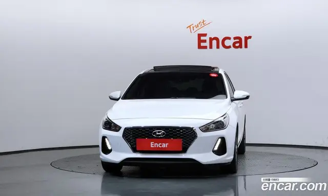 Hyundai i30 2018 1.4 автомат (гидро), миниатюра 3