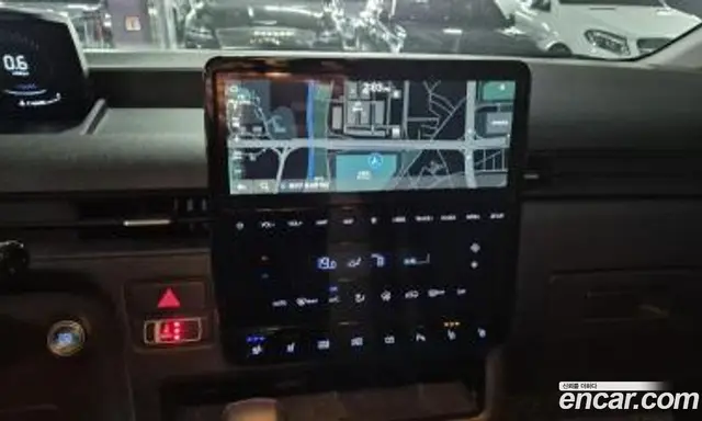Hyundai Staria 2024 3.5 автомат (гидро), миниатюра 6