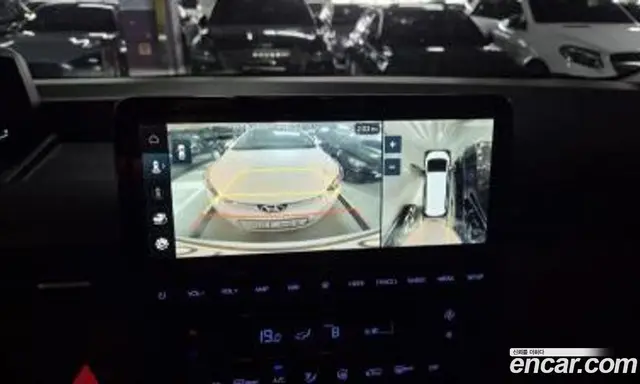 Hyundai Staria 2024 3.5 автомат (гидро), миниатюра 7