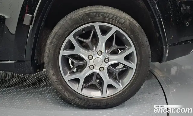 Jeep Cherokee 2019 3.6 автомат (гидро), миниатюра 7