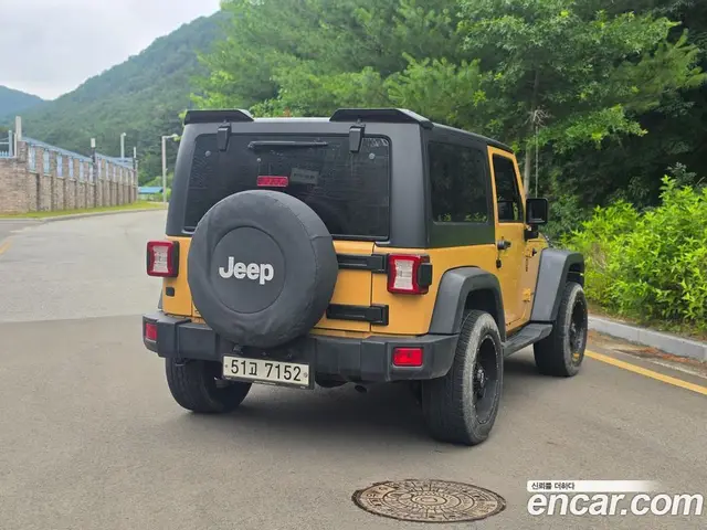 Jeep Wrangler 2014 2.8 автомат (гидро), миниатюра 5