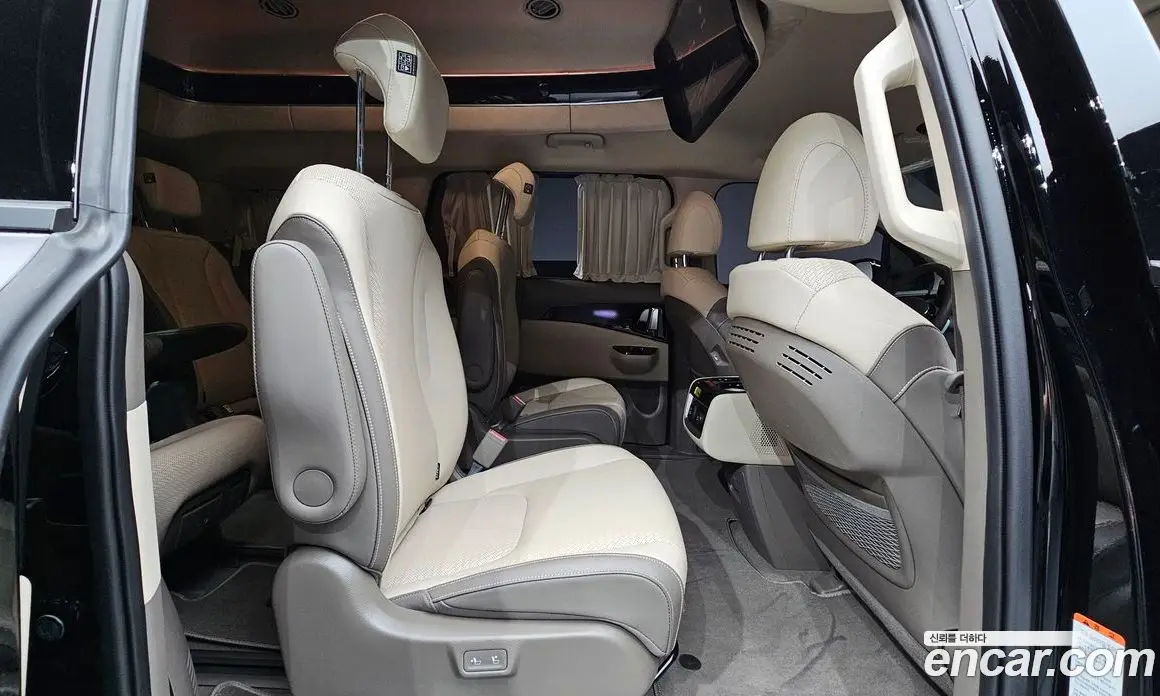 Kia Carnival 2022 3.5 автомат (гидро), фото 12