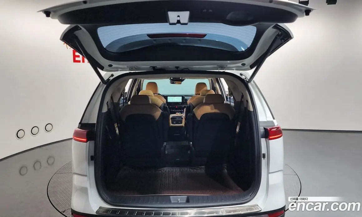 Kia Carnival 2022 3.5 автомат (гидро), фото 28
