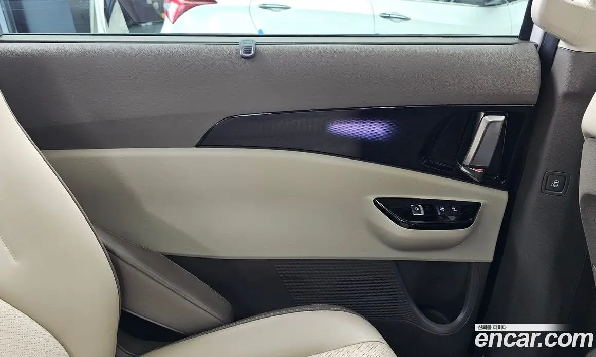 Kia Carnival 2022 3.5 автомат (гидро), фото 15
