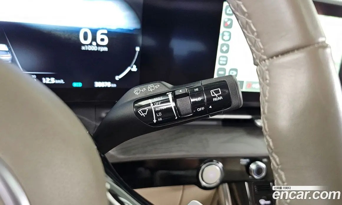 Kia Carnival 2022 3.5 автомат (гидро), фото 24