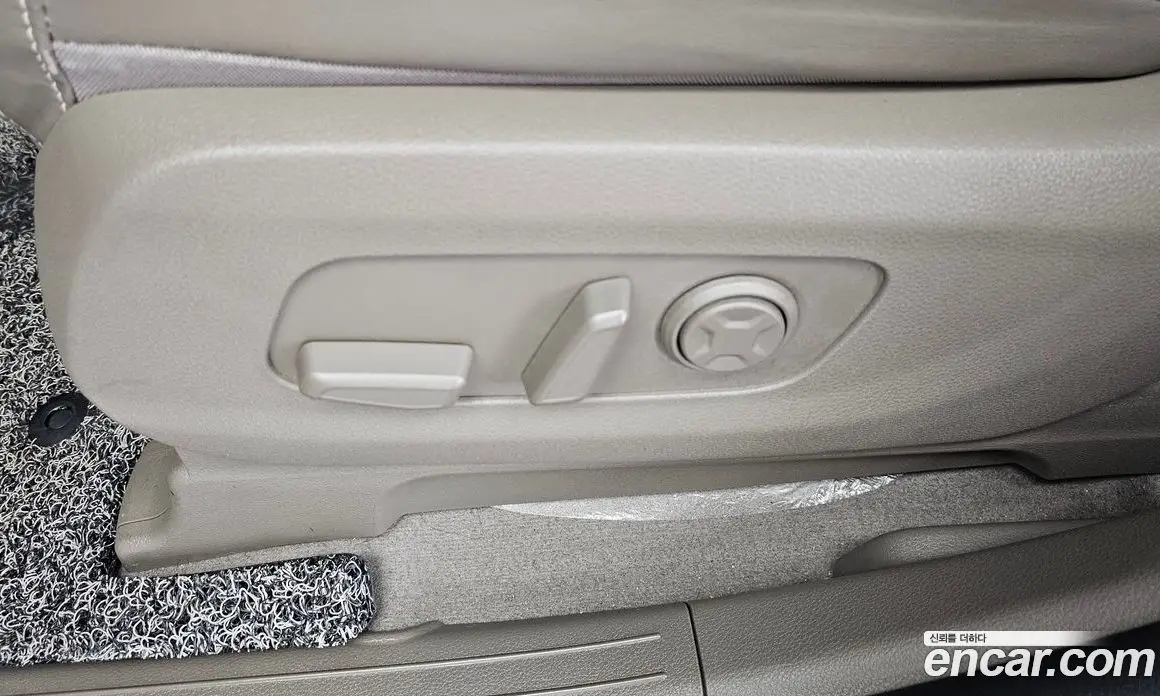 Kia Carnival 2022 3.5 автомат (гидро), фото 31