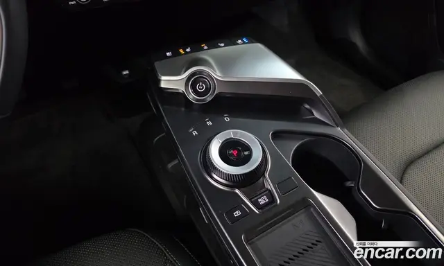 Kia EV6 2022 0.1 автомат (гидро), миниатюра 12
