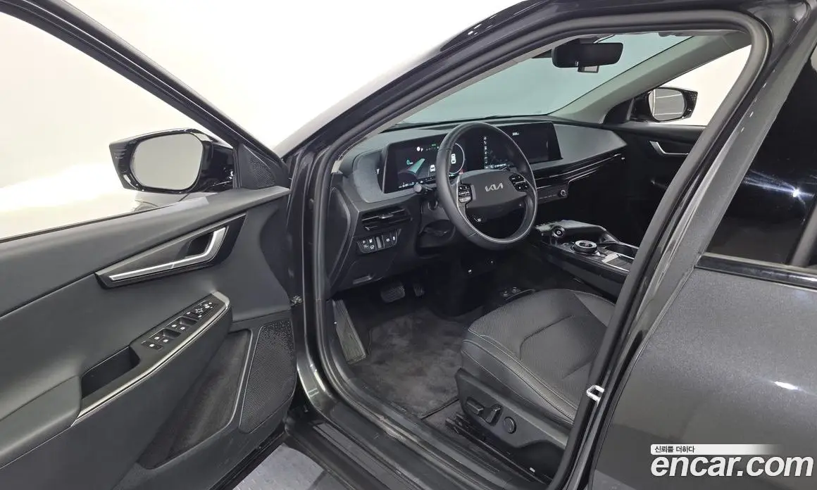 Kia EV6 2022 0.1 автомат (гидро), фото 13