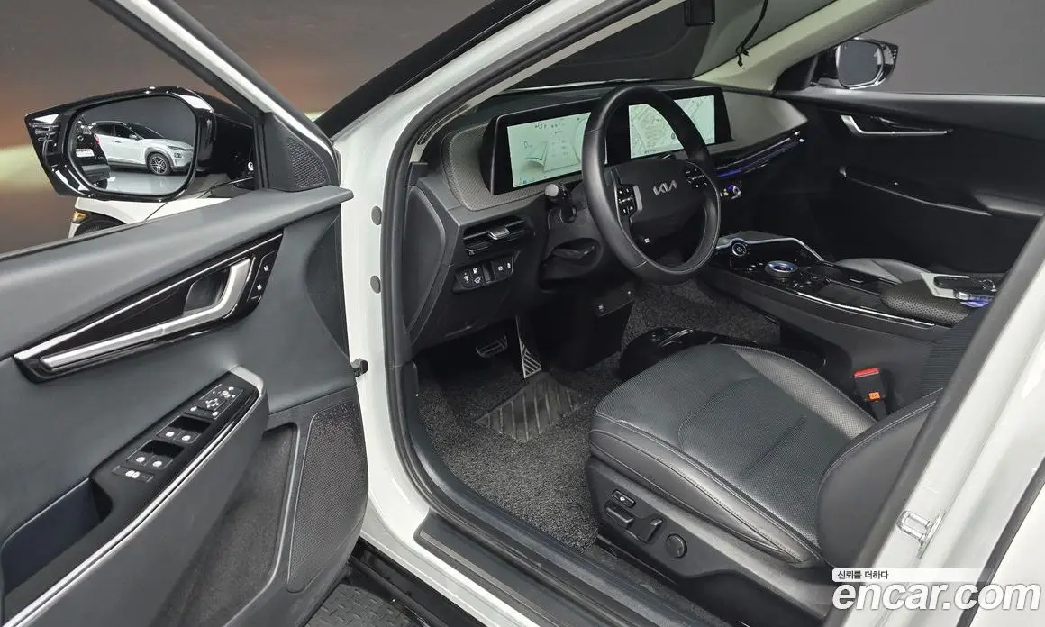 Kia EV6 2024 0.1 автомат (гидро), фото 12