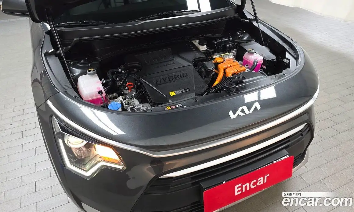Kia Niro 2024 1.6 автомат (гидро), фото 6