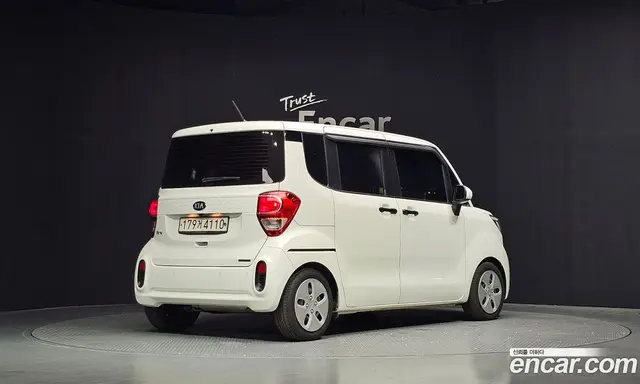 Kia Ray 2019 1.0 автомат (гидро), миниатюра 2