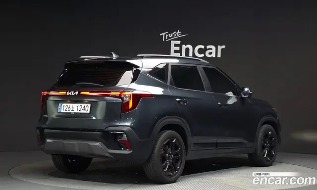 Kia Seltos 2023 2.0 автомат (гидро), миниатюра 2