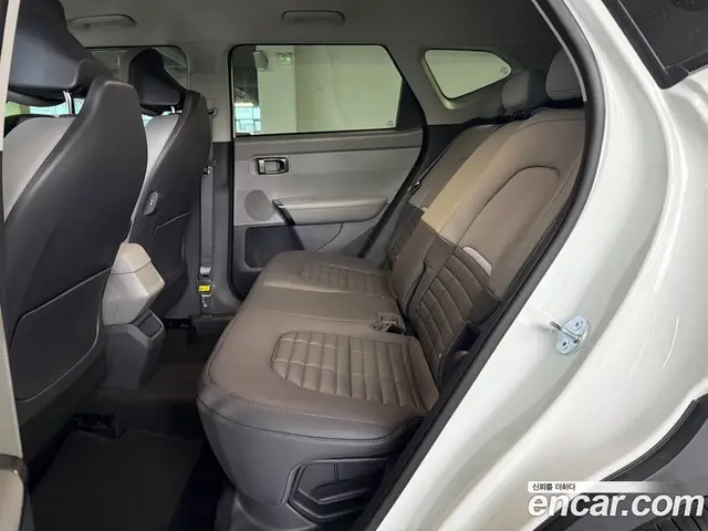Kia Seltos 2026 1.6 автомат (гидро), миниатюра 8