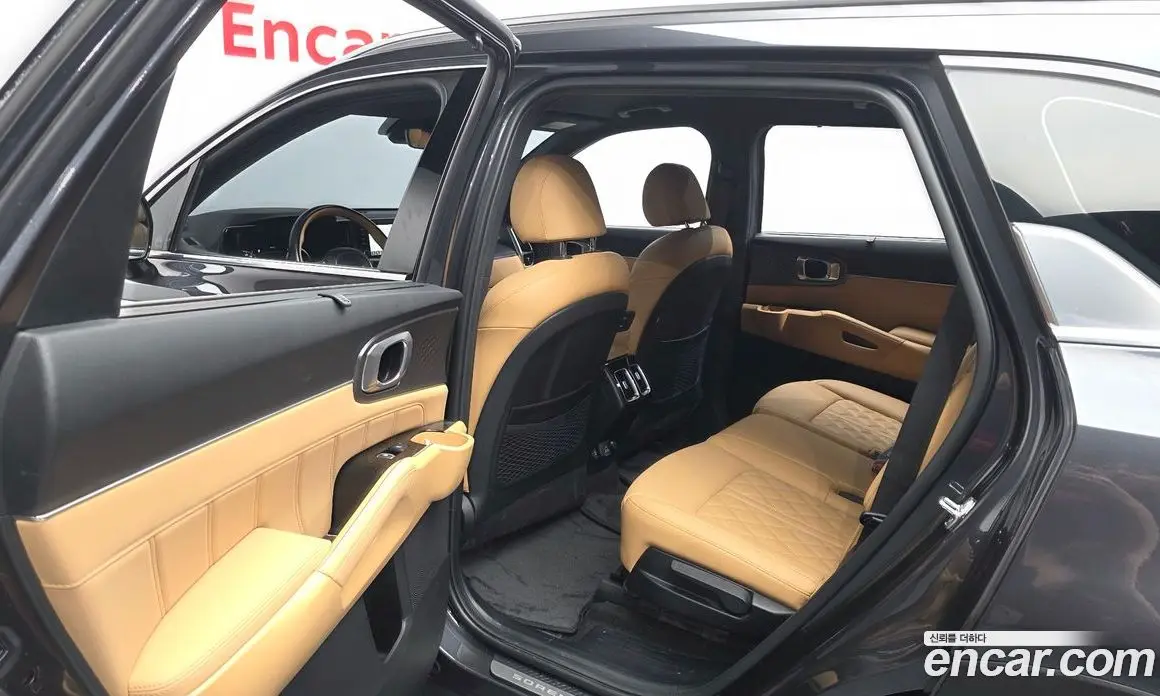 Kia Sorento 2022 1.6 автомат (гидро), фото 12