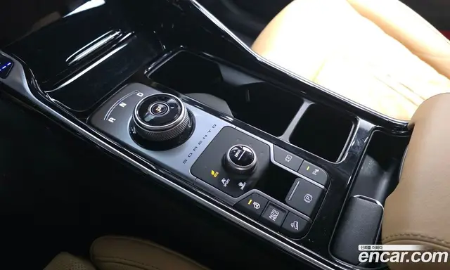 Kia Sorento 2022 1.6 автомат (гидро), миниатюра 9