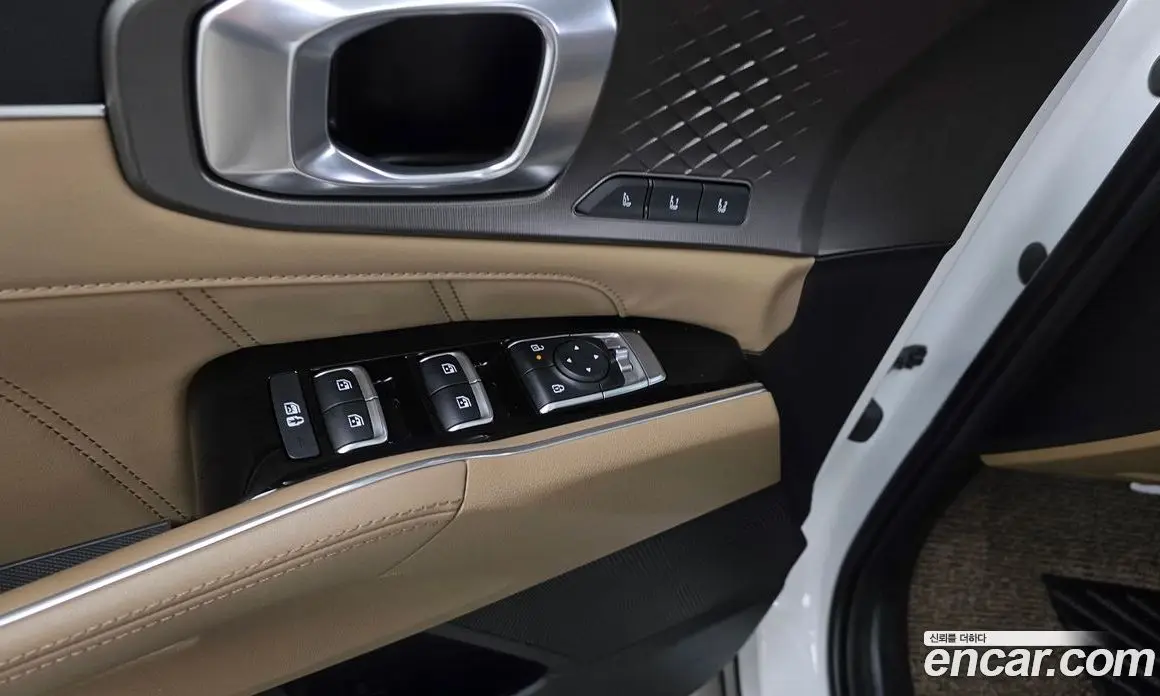Kia Sorento 2023 2.2 автомат (гидро), фото 28