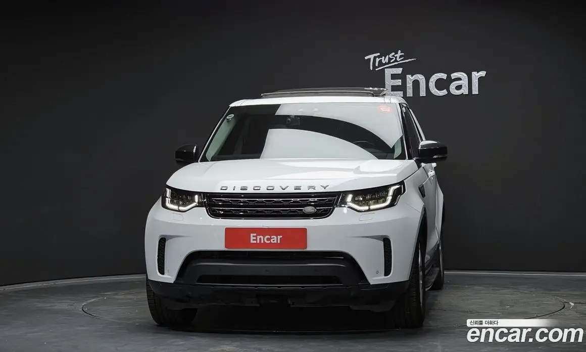 Land Rover Discovery 2018 2.0 автомат (гидро), фото 3