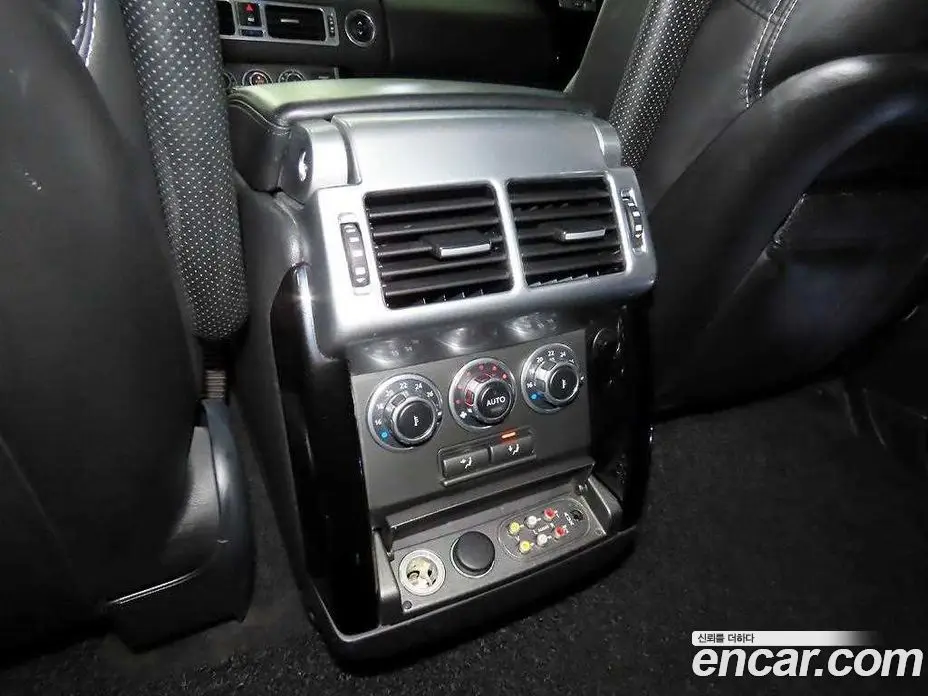 Land Rover Range Rover 2010 3.6 автомат (гидро), фото 14