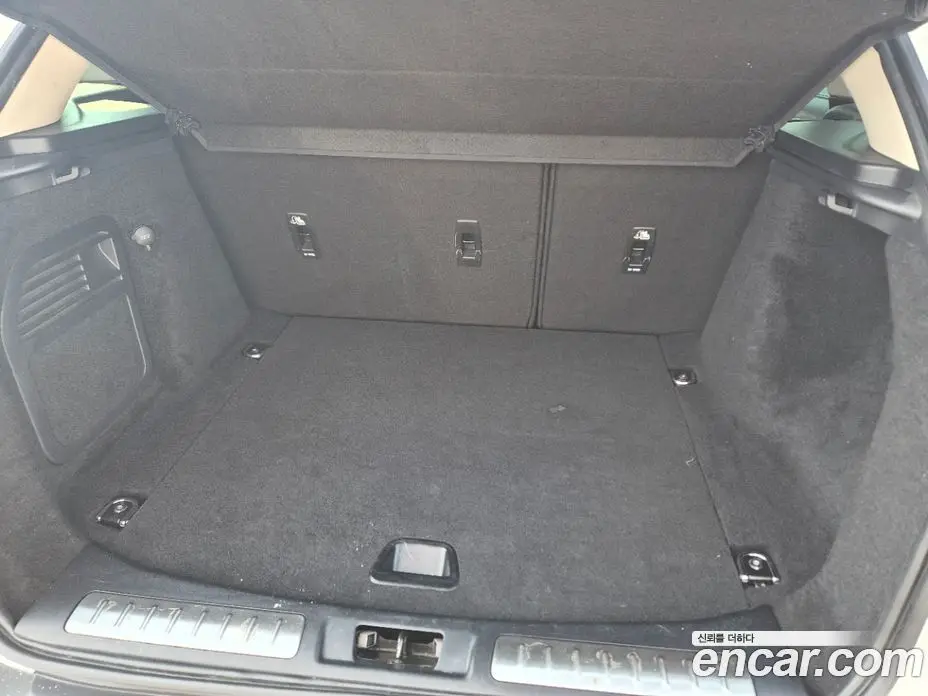 Land Rover Range Rover Evoque 2015 2.0 автомат (гидро), фото 8