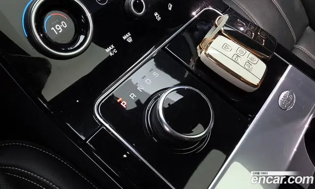 Land Rover Range Rover Velar 2019 3.0 автомат (гидро), миниатюра 12