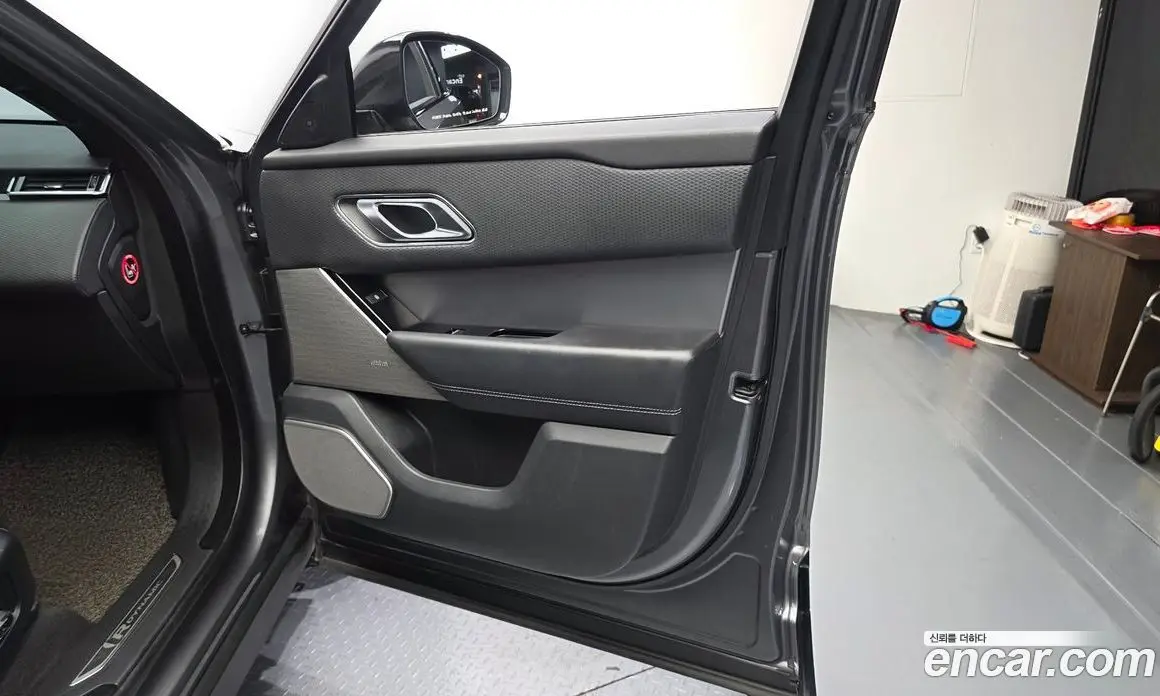 Land Rover Range Rover Velar 2019 3.0 автомат (гидро), фото 14