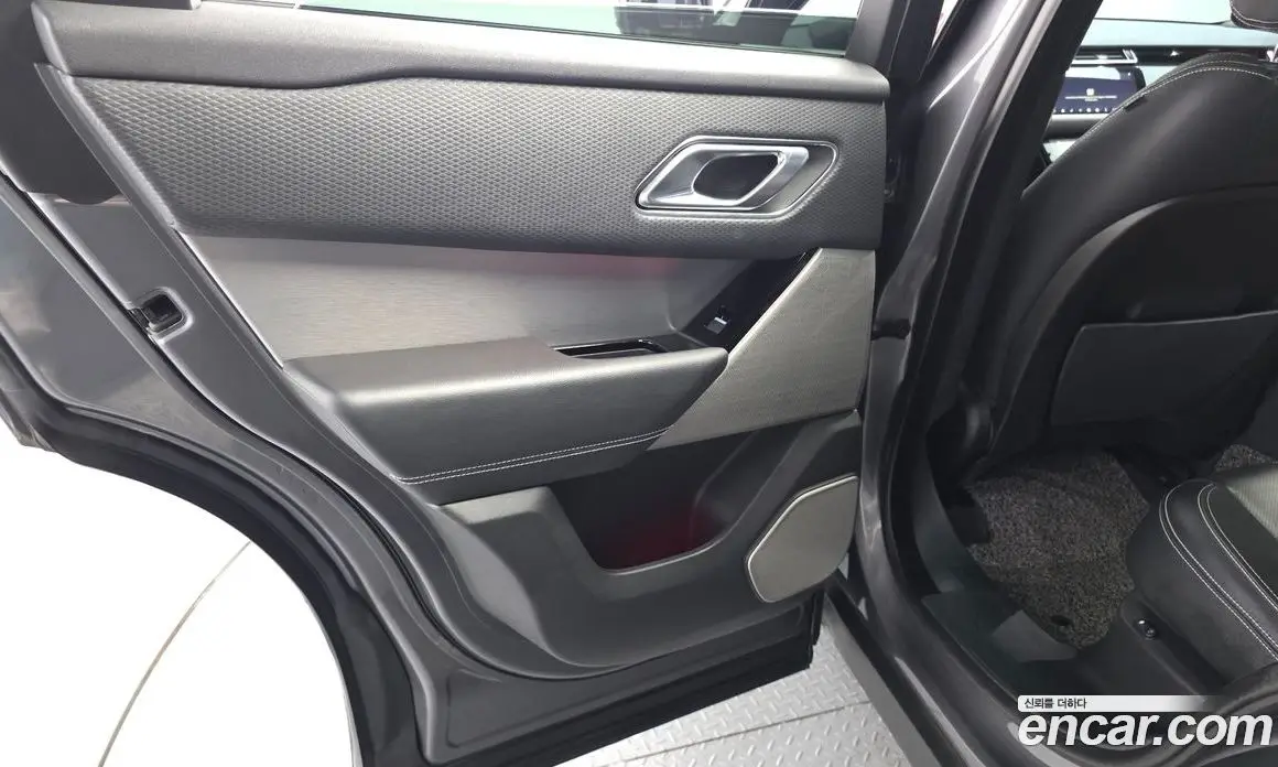 Land Rover Range Rover Velar 2019 3.0 автомат (гидро), фото 15