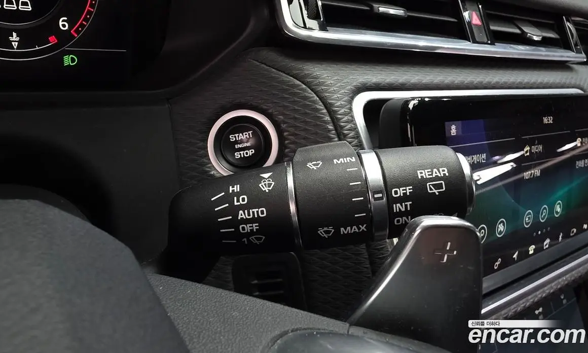 Land Rover Range Rover Velar 2019 3.0 автомат (гидро), фото 30