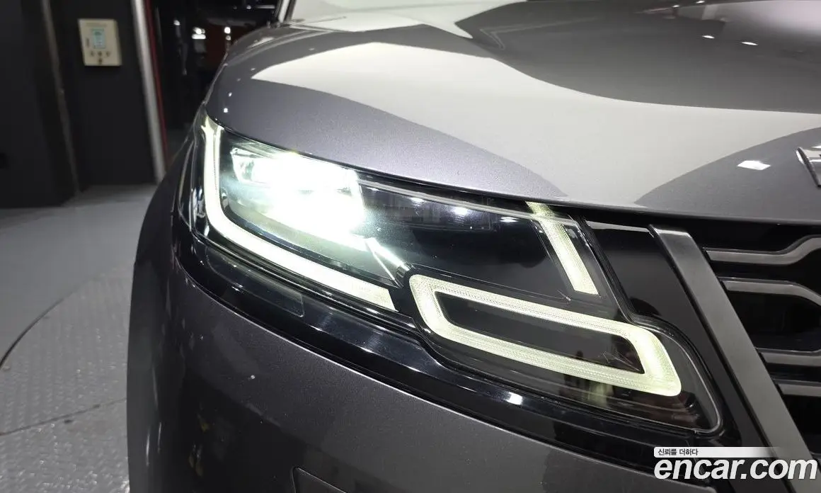 Land Rover Range Rover Velar 2019 3.0 автомат (гидро), фото 8