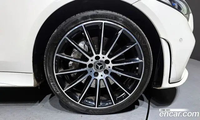 Mercedes-Benz CLS-Class 2021 3.0 автомат (гидро), миниатюра 5