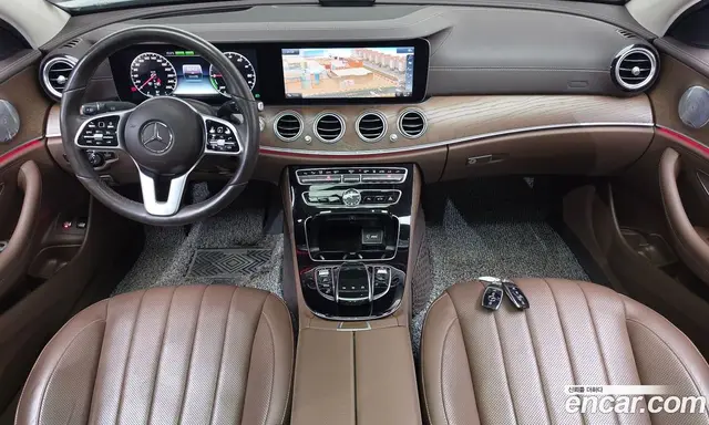 Mercedes-Benz E-Class 2019 2.0 автомат (гидро), миниатюра 10