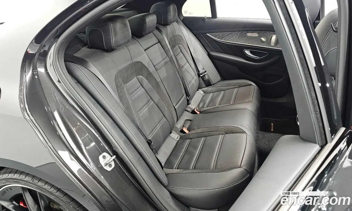 Mercedes-Benz E-Class 2022 3.0 автомат (гидро), фото 17