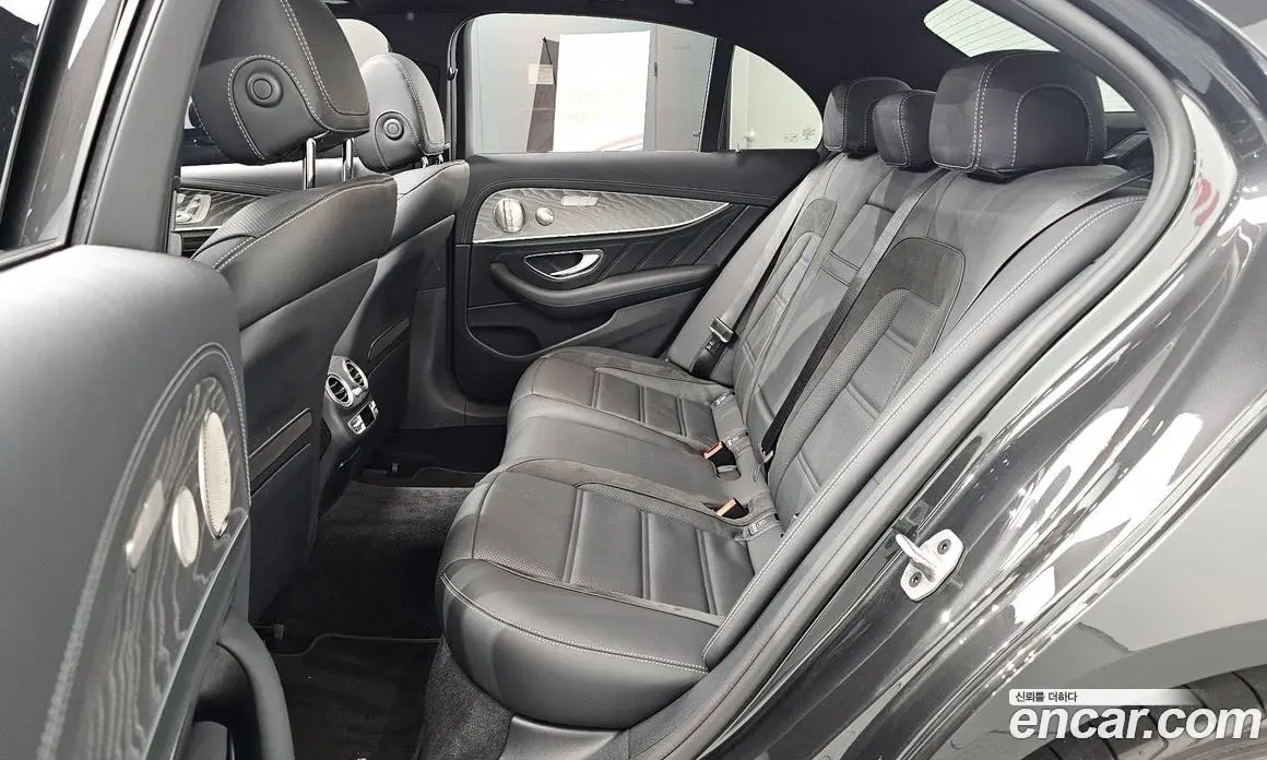Mercedes-Benz E-Class 2022 3.0 автомат (гидро), фото 18