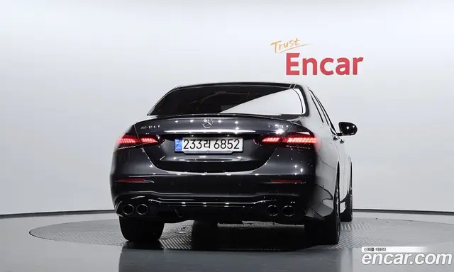 Mercedes-Benz E-Class 2022 3.0 автомат (гидро), миниатюра 4