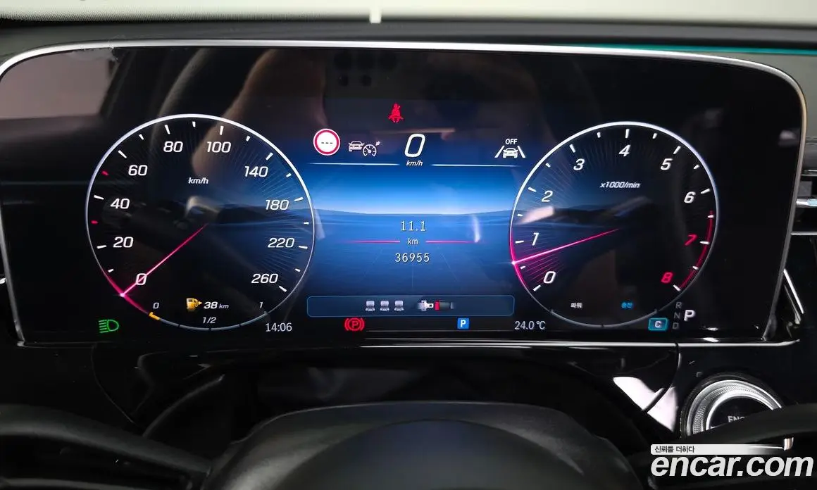 Mercedes-Benz E-Class 2024 2.0 автомат (гидро), фото 11