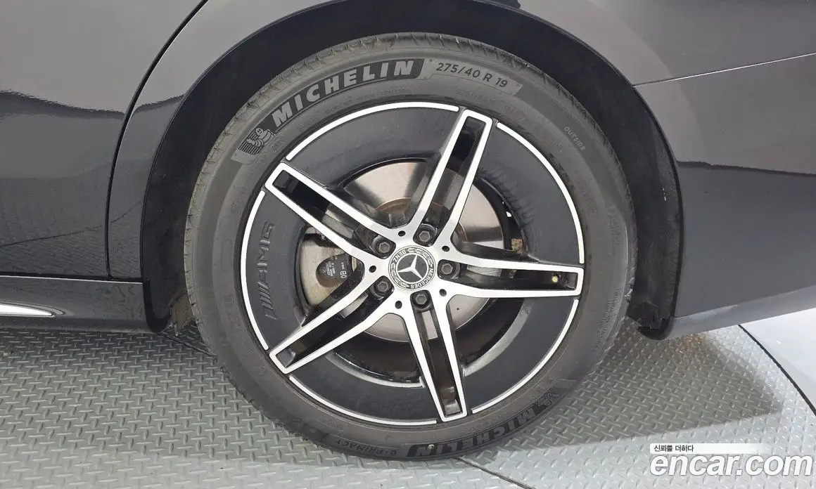 Mercedes-Benz E-Class 2024 2.0 автомат (гидро), фото 7