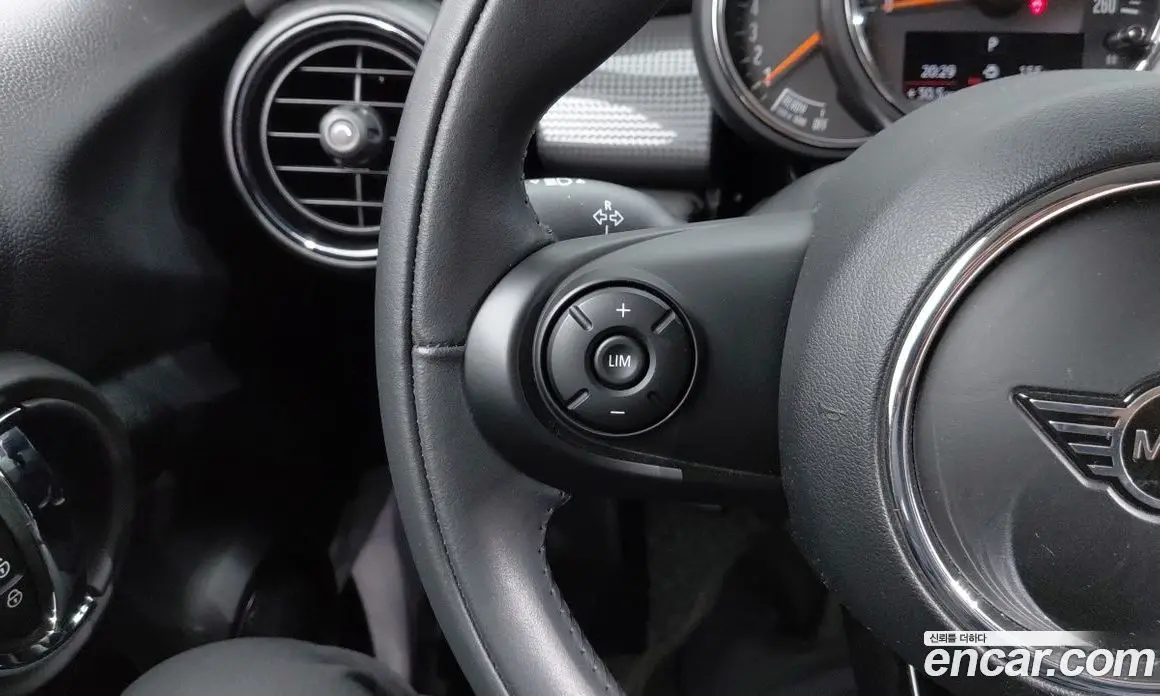 Mini Cooper 2019 1.5 автомат (гидро), фото 14