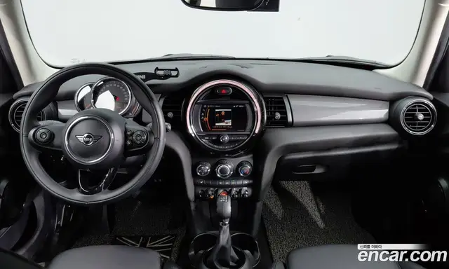 Mini Cooper 2019 1.5 автомат (гидро), миниатюра 3