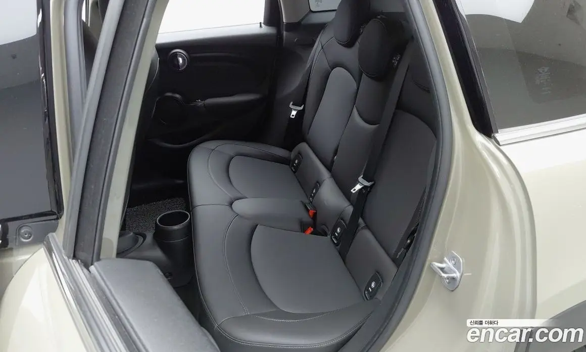 Mini Cooper 2019 1.5 автомат (гидро), фото 5