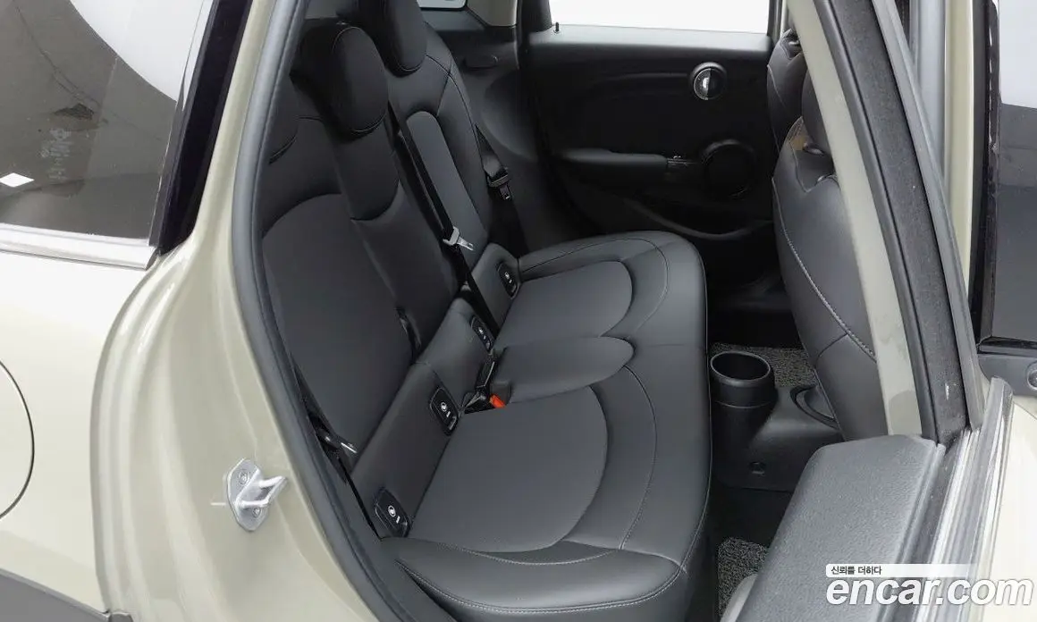 Mini Cooper 2019 1.5 автомат (гидро), фото 7