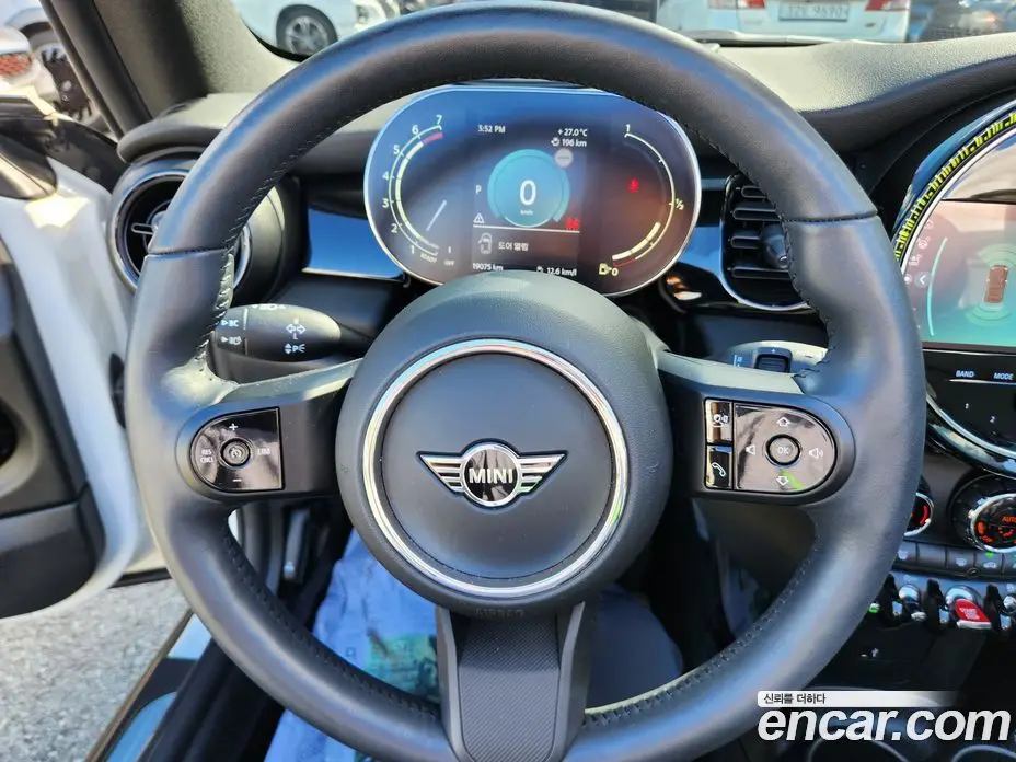 Mini Cooper Convertible 2024 1.5 автомат (гидро), фото 11
